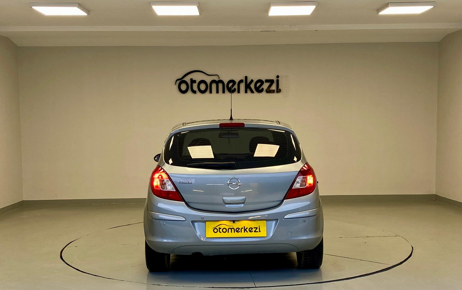 OPEL CORSA 18